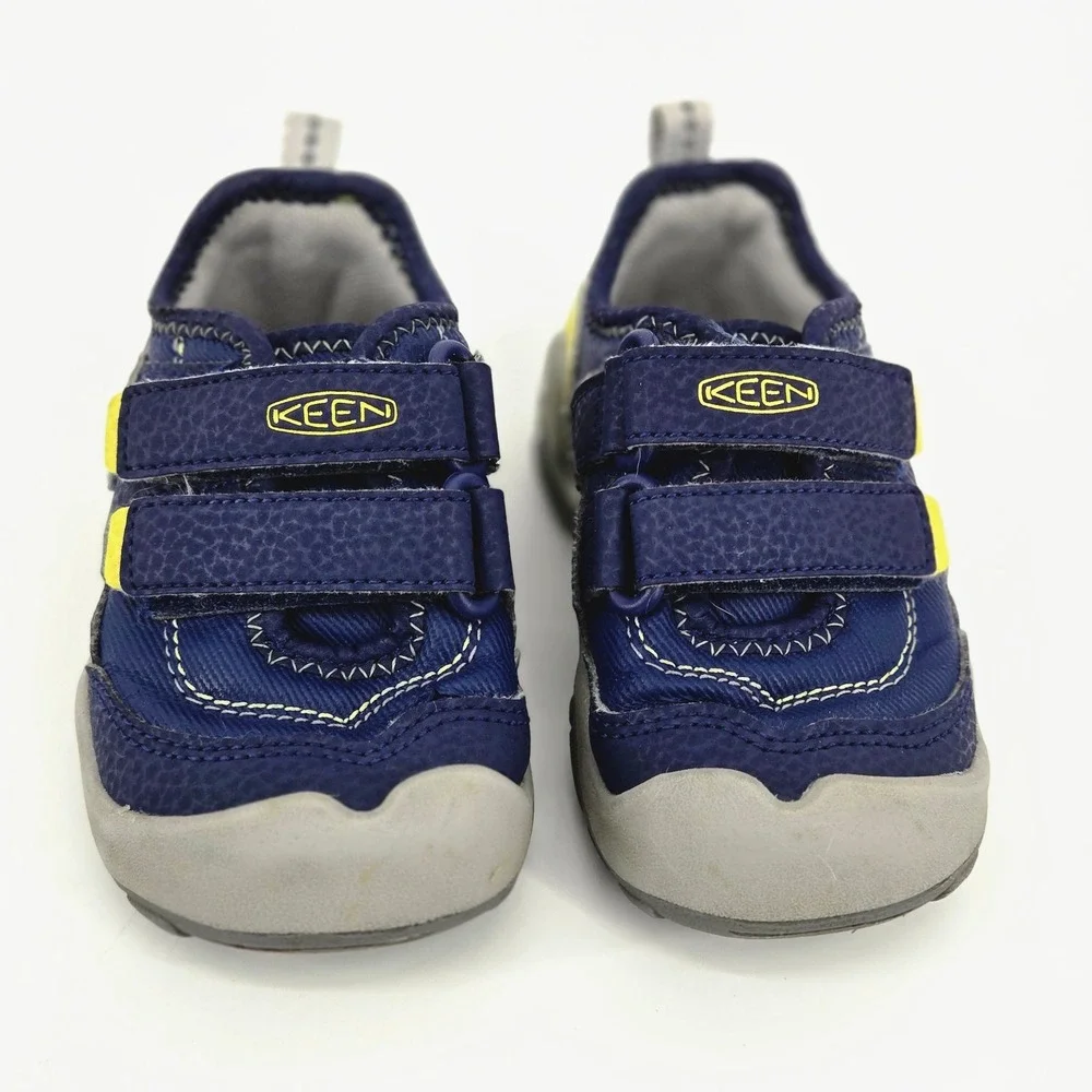 Keen keep small